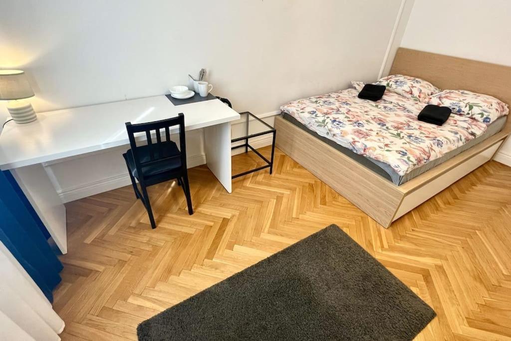 Fantastic Waw - Kp69 Room D Warsaw Exterior photo